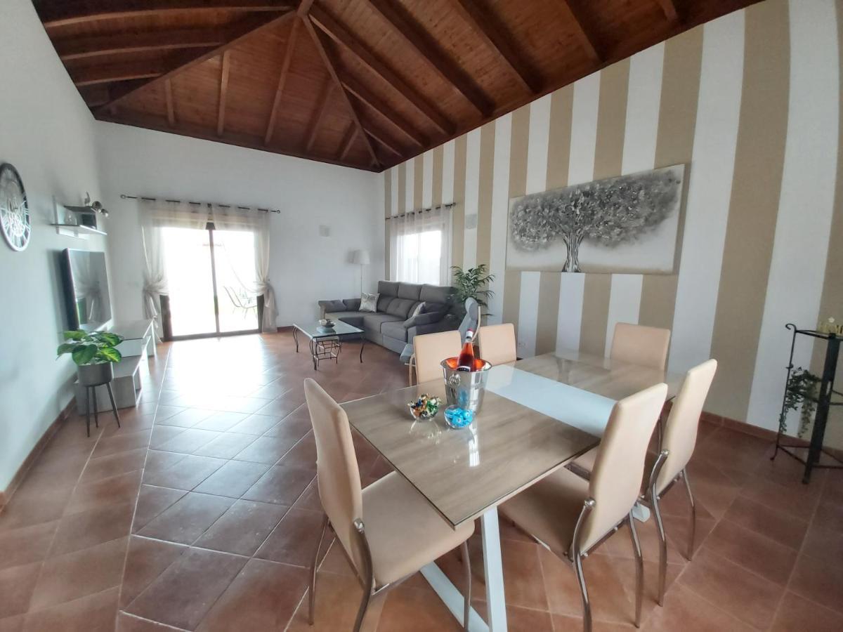 Villa Thais, Private Heated Pool, Ideal For Your Holidays In Caleta De Fuste Exterior photo