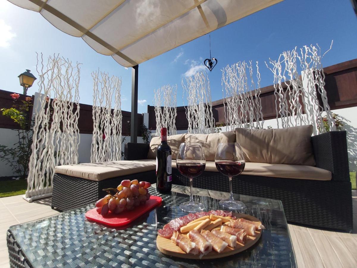 Villa Thais, Private Heated Pool, Ideal For Your Holidays In Caleta De Fuste Exterior photo