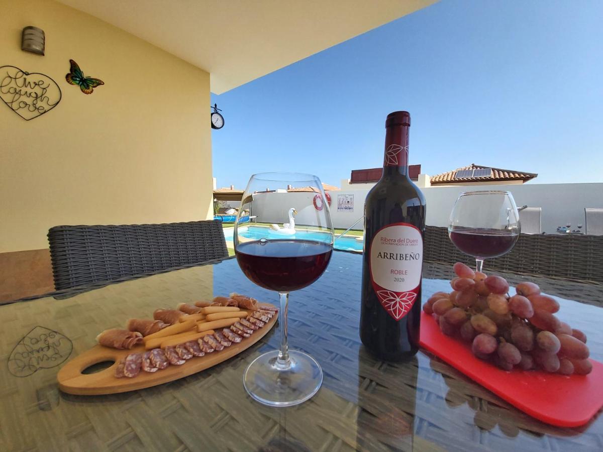 Villa Thais, Private Heated Pool, Ideal For Your Holidays In Caleta De Fuste Exterior photo